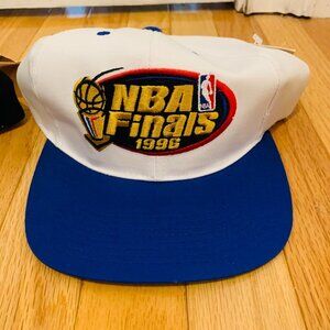 BRAND NEW with tags Vintage 1996 NBA Finals Chicago Bulls Hat Snapback